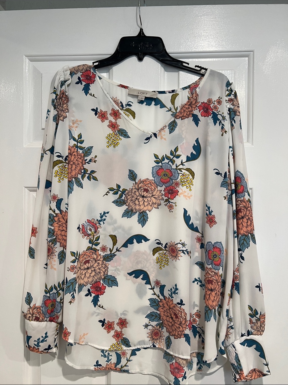 LOFT Ivory Floral Long-Sleeve V-Neck Blouse